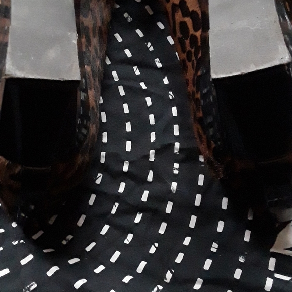 STUART WEITZMAN calf hair wedges - Picture 5 of 6